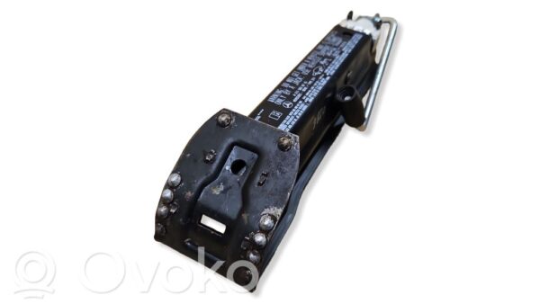 Mercedes-Benz CLS C219 Lift Jack