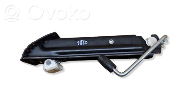 Mercedes-Benz CLS C219 Lift Jack