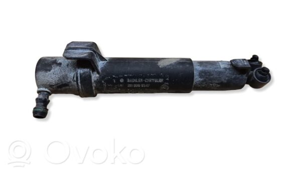 Mercedes-Benz CLS C219 Headlight washer spray nozzle