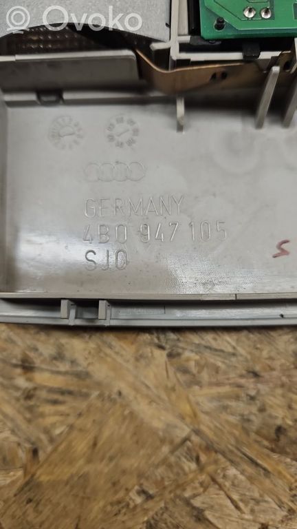 Audi A6 S6 C5 4B Front seat light