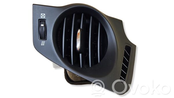 Lexus IS 220D-250-350 Dashboard side air vent grill/cover trim