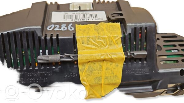 Mercedes-Benz CLS C219 Speedometer (instrument cluster)