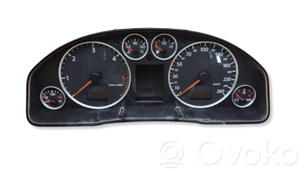 Audi A6 S6 C5 4B Speedometer (instrument cluster)