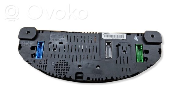 Audi A6 S6 C5 4B Speedometer (instrument cluster)