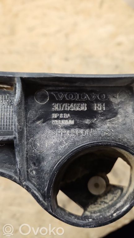 Volvo XC60 Rear bumper mounting bracket