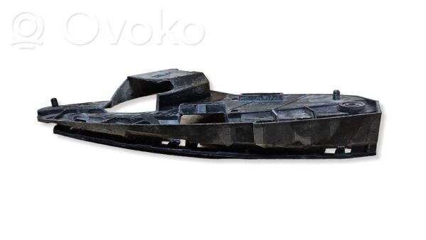 Volvo XC60 Headlight/headlamp mounting bracket