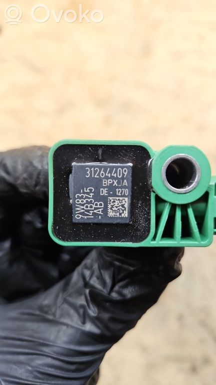 Volvo XC60 Airbag deployment crash/impact sensor
