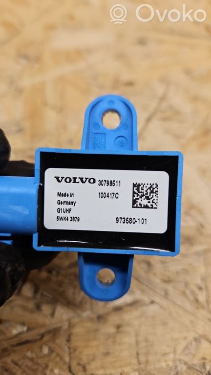 Volvo XC60 Airbag deployment crash/impact sensor