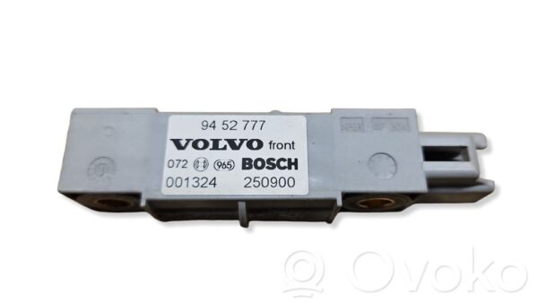 Volvo S60 Airbag deployment crash/impact sensor