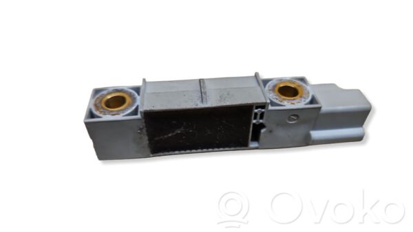 Volvo S60 Airbag deployment crash/impact sensor