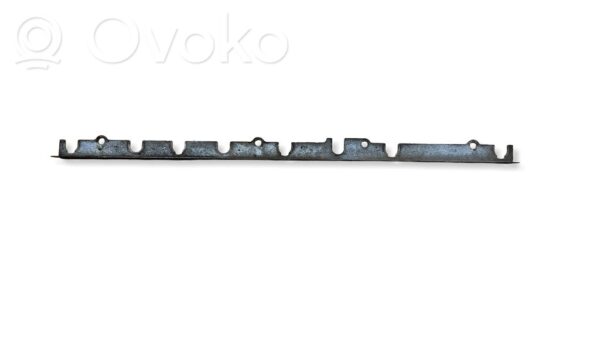 Volvo S60 Fuel Injector clamp holder