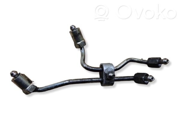Toyota Avensis T250 Fuel line pipe