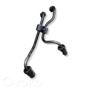 Toyota Avensis T250 Fuel line pipe