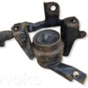 Toyota Avensis T250 Engine mounting bracket