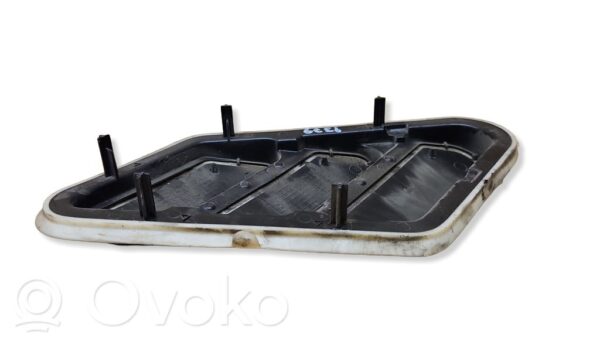 Citroen Berlingo Quarter panel pressure vent
