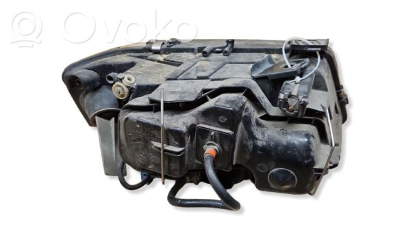 rrr-part-579-13f159c4b8668c3874e56e4774395aa1 Audi A6 S6 C5 4B Esituli/esilatern