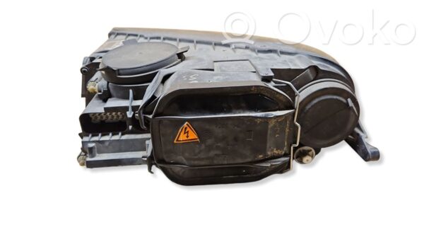 Volkswagen Touareg I Headlight/headlamp