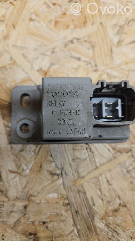 Toyota Avensis T250 Tulepesuri relee