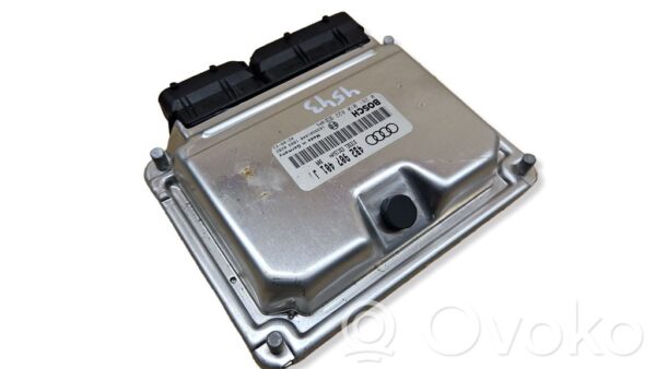 Audi A6 S6 C5 4B Mootori aju ECU