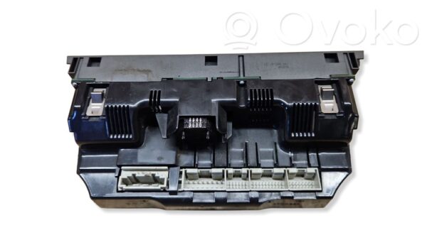 Audi A6 S6 C6 4F Climate control unit