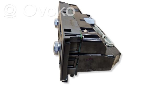 Audi A6 S6 C6 4F Climate control unit