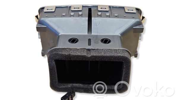rrr-part-656-6684e0bacdc25249180fd91d0e40ece7-1 Audi A6 S6 C6 4F Rear air vent grill
