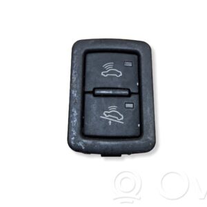 rrr-part-663-cb7bb61fa07afbc1f97506b2042df8cb Audi A6 S6 C6 4F Signalisatsiooni nupp