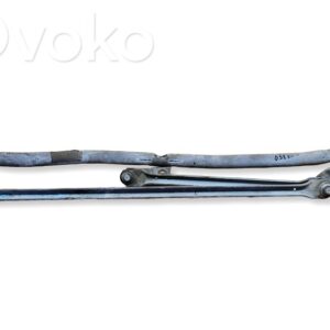 rrr-part-683-1c3d8f1d1b90f84316a3a3e3223da9a7 Volvo XC60 Esiklaasi kojamehe hoovastik