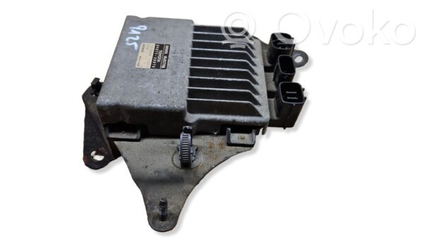 Lexus IS 220D-250-350 Fuel injection control unit/module