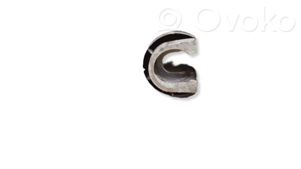 BMW 3 E90 E91 Engine cover (trim)