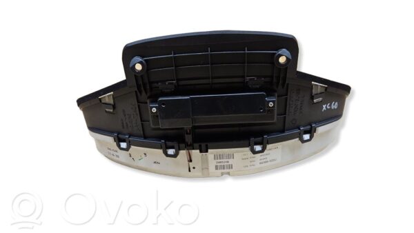rrr-part-74-8199b5f056ecad8050cc889328506e82-1 Volvo XC60 Speedometer (instrument cluster)