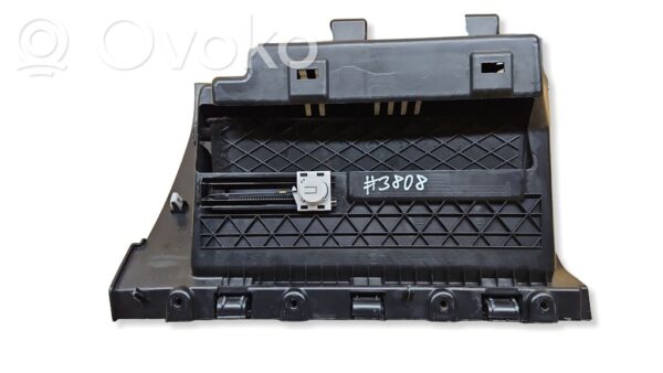 rrr-part-756-361b13a31b0f29ee2c59cfed62554240 Jeep Grand Cherokee Glove box