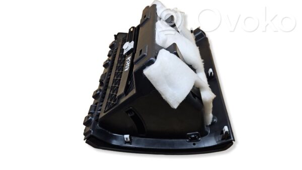 rrr-part-756-def204ba226d976beba2820a2776eefe Jeep Grand Cherokee Glove box