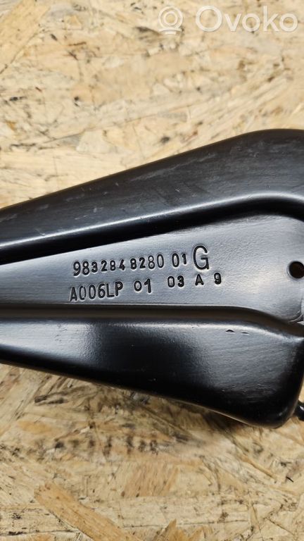 Citroen Berlingo Sliding door upper roller guide/hinge