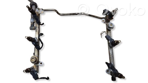 Mercedes-Benz CLS C219 Fuel main line pipe