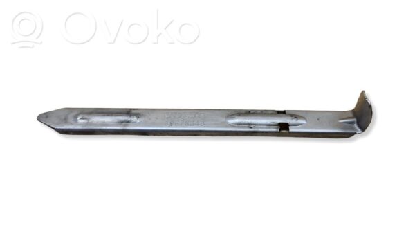 rrr-part-819-438a561656a08b80a5a31991a2bd5c9e-1 Volvo V70 Headlight/headlamp mounting bracket