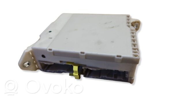 rrr-part-857-d2edb27acb93b2f2d2eaf940955164c0 Lexus IS 220D-250-350 Kaitsemoodul