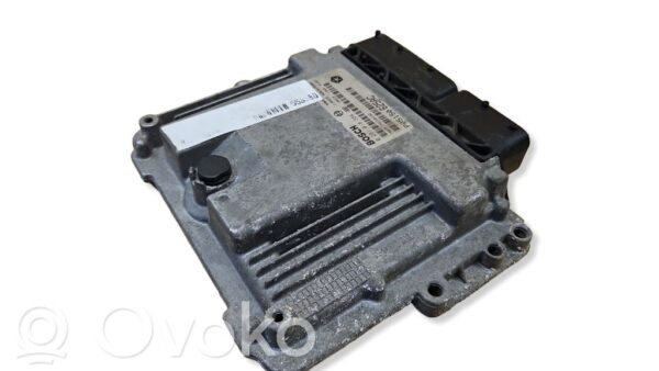 rrr-part-863-50b089981ce481055aa2f403a2080714 Jeep Grand Cherokee Engine control unit/module