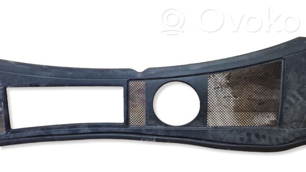 rrr-part-873-cbf43901b8fea43dcd091095fa5d3fd0-1 Audi A6 S6 C5 4B Wiper trim