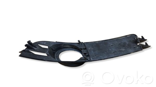 Audi A6 S6 C6 4F Front fog light trim/grill