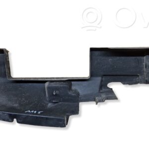 rrr-part-886-e38a399eee2bb52f3fb45a6d6f06ded4 Jeep Grand Cherokee Vahejahuti õhujuht/kanali kanal