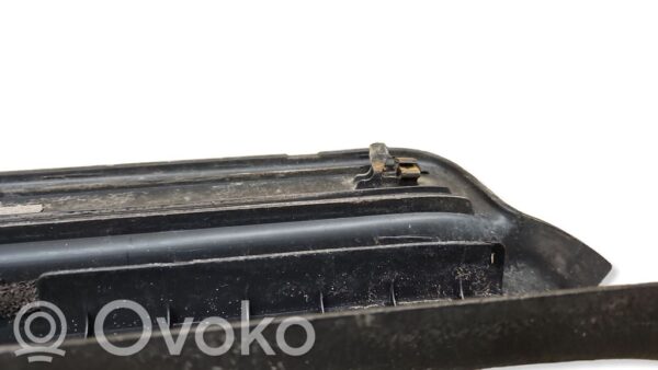 Toyota Avensis T250 Esiosa lävepaku kate
