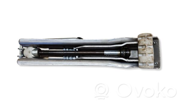rrr-part-895-6e26b7dfde4ea535c42fb6c0ad2fa480 Audi A6 S6 C6 4F Lift Jack