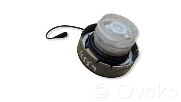 Toyota Avensis T250 Fuel tank cap