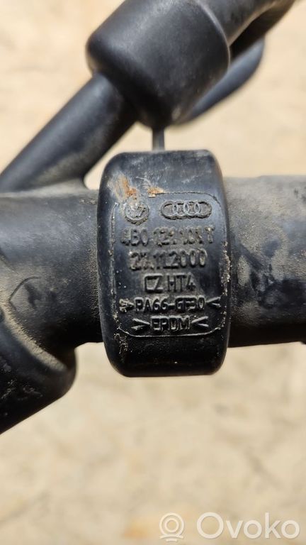 Audi A6 S6 C5 4B Engine coolant pipe/hose