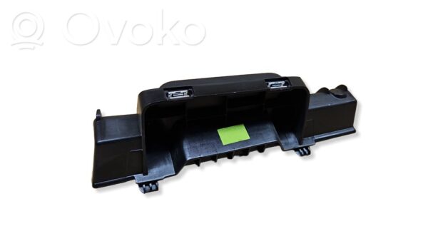 rrr-part-95-784dc394265e13736285d29ac44a293f-1 Citroen Berlingo Rear door interior handle