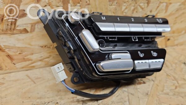 Mercedes-Benz S W221 Seat control switch