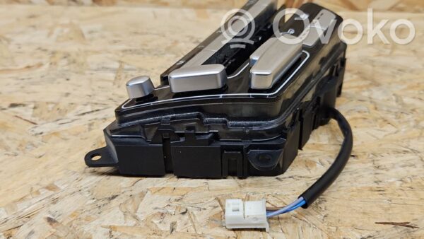 Mercedes-Benz S W221 Seat control switch