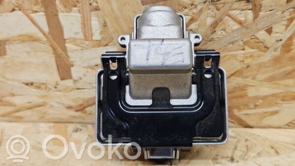rrr-part-2026-38cad239527efdeb41860f60ba60ca87 Mercedes-Benz S W221 Windshield/windscreen camera