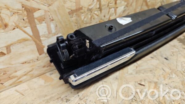 rrr-part-2035-7ad82c58faae3e6522b63b329daf68ed Mercedes-Benz S W221 Front door storage pocket/box